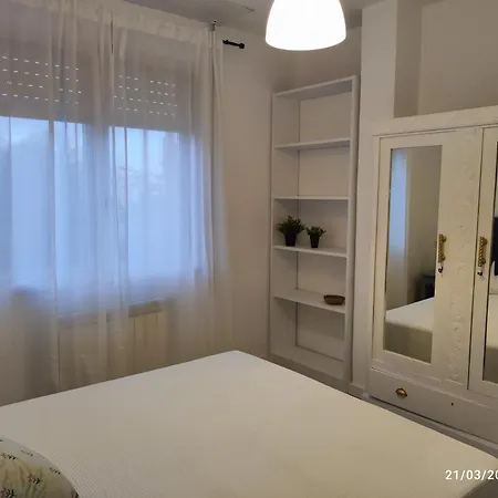 Casa Dina Apartment *